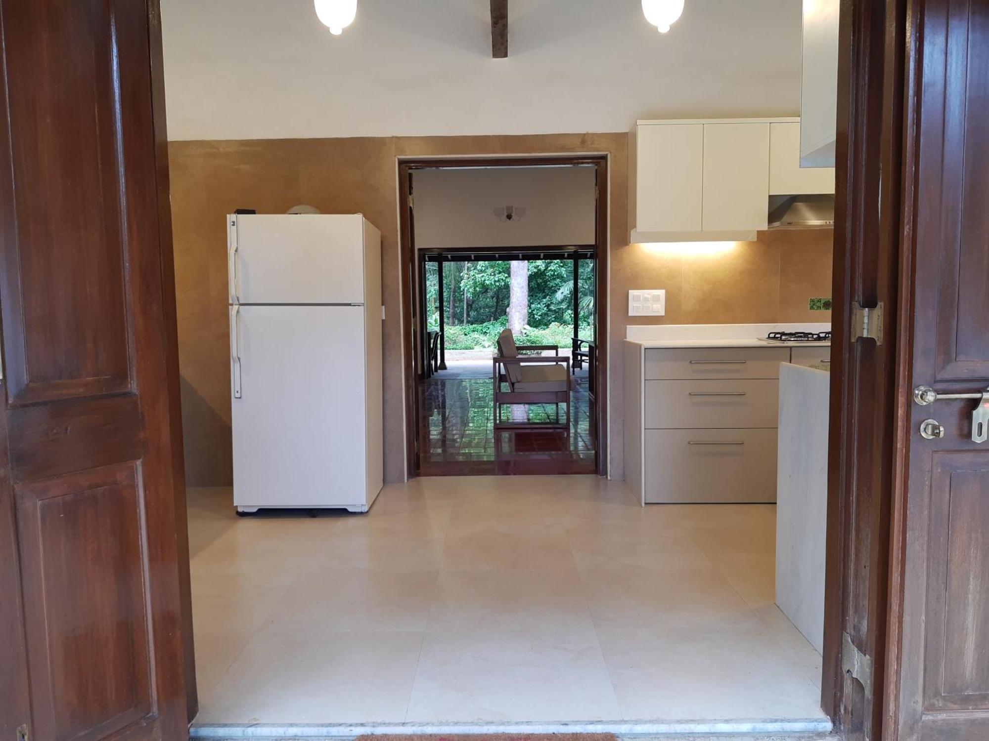Banyan House - Luxurious 4 Bedroom Villa On One Acre, Near The Beach นาโกน ภายนอก รูปภาพ