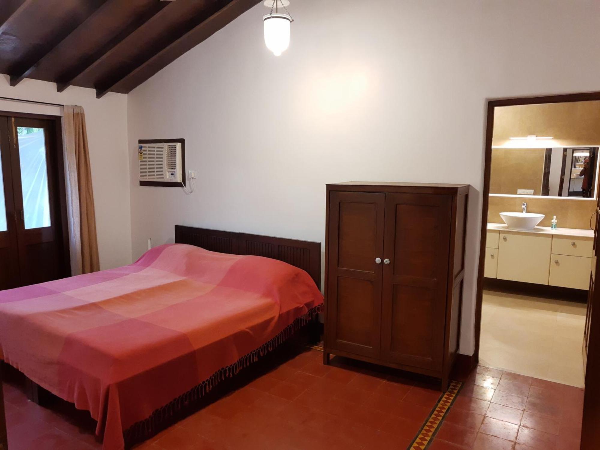 Banyan House - Luxurious 4 Bedroom Villa On One Acre, Near The Beach นาโกน ภายนอก รูปภาพ