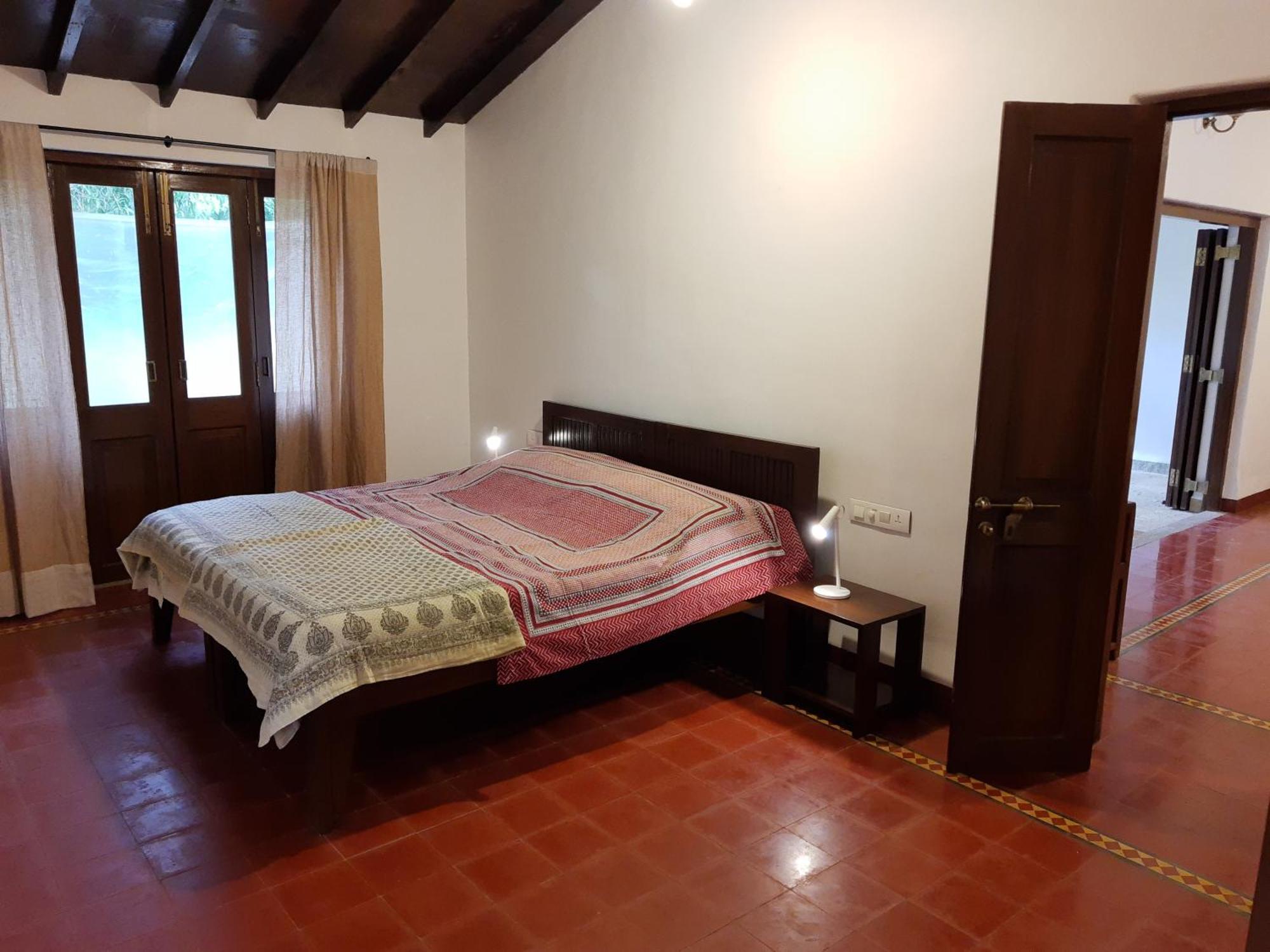 Banyan House - Luxurious 4 Bedroom Villa On One Acre, Near The Beach นาโกน ภายนอก รูปภาพ