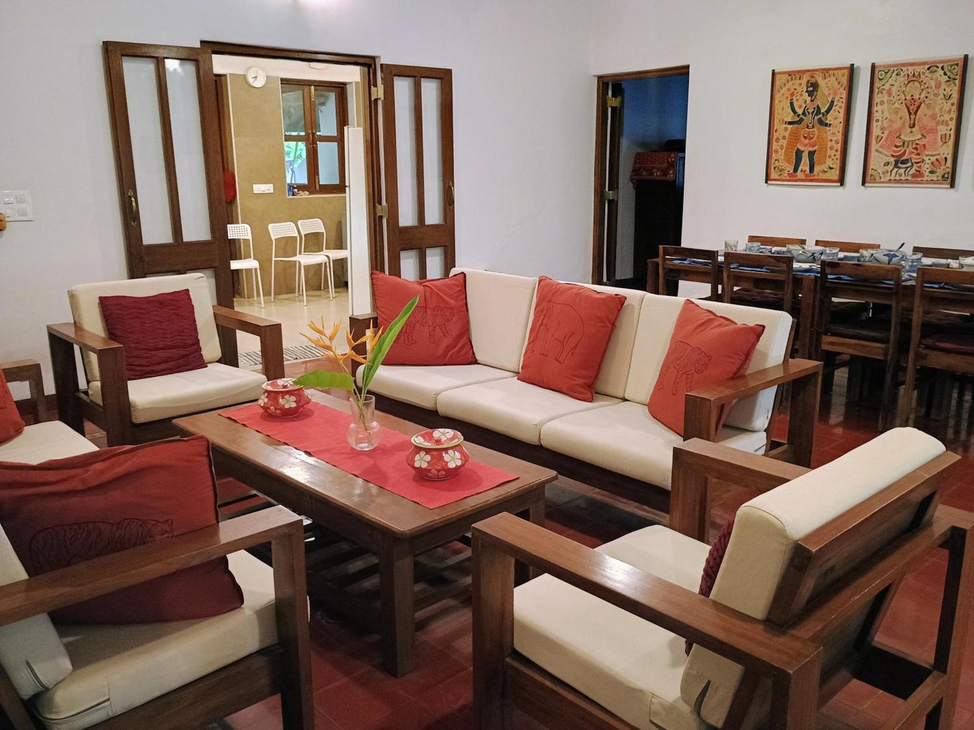 Banyan House - Luxurious 4 Bedroom Villa On One Acre, Near The Beach นาโกน ภายนอก รูปภาพ